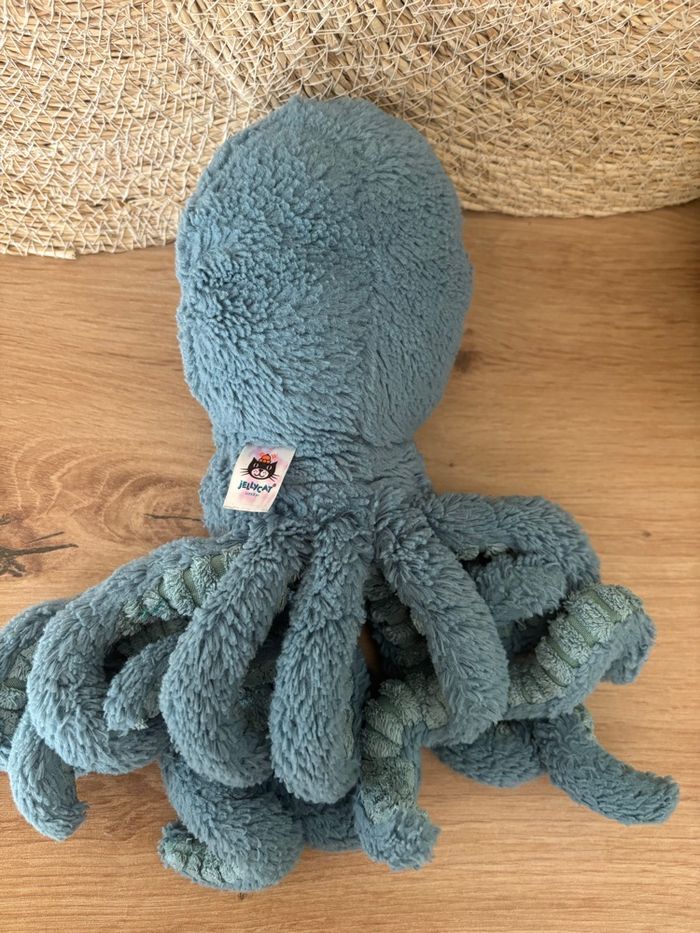 Doudou calamar poulpe bleu turquoise jellycat - photo numéro 4