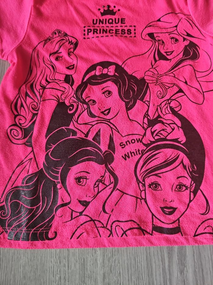 Tee shirt fille princesse disney 4 ans - photo numéro 2