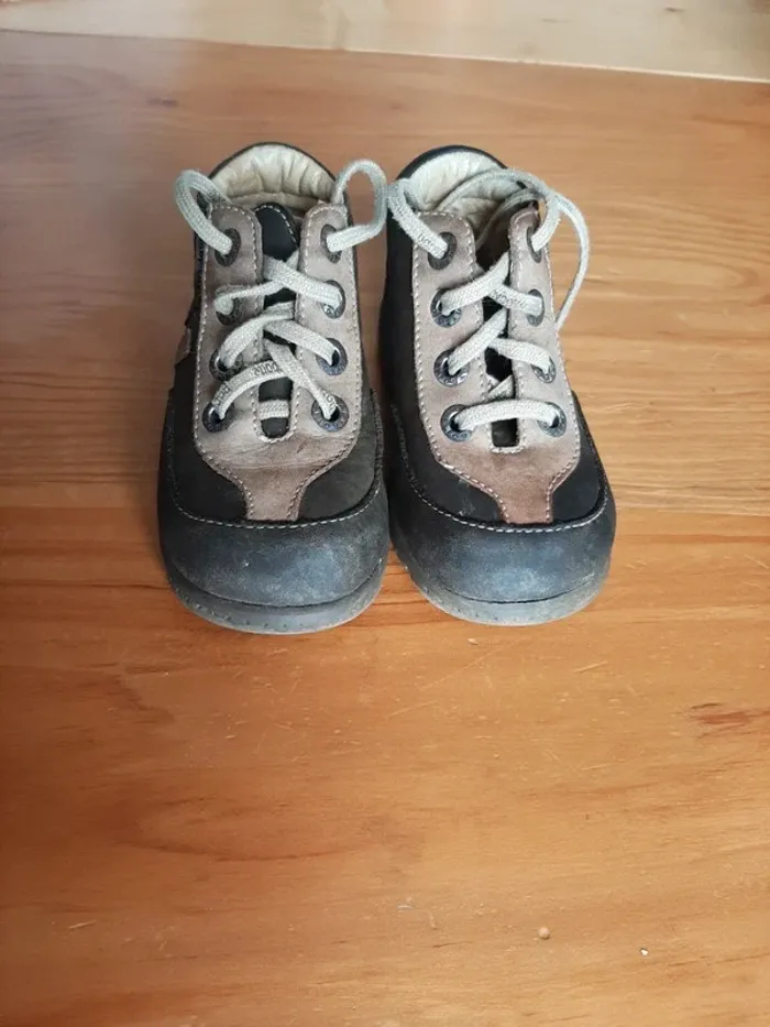 Babybotte chaussures montantes de marche mixte pointure 22 - photo numéro 10