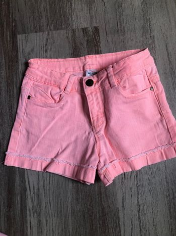 Short  Tape à l’œil