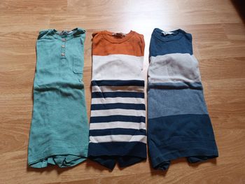 Lit de 3 pulls H&M 8-10 ans