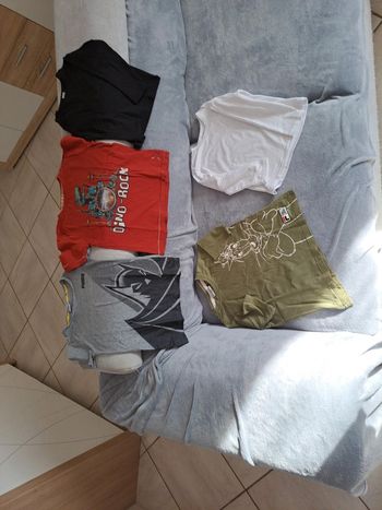 Lot de 3 t-shirts manches courtes et de 2 t-shirts manches longues