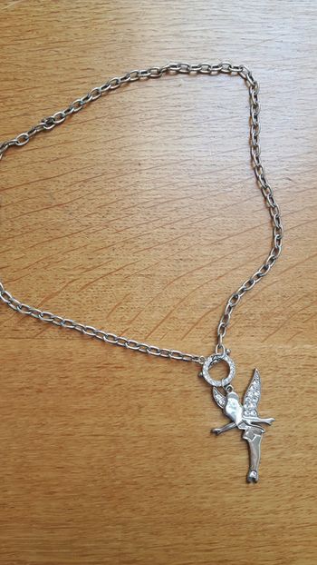 Collier fée clochette