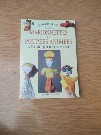 Livre marionnettes et poupée animée a fabriquer sois-meme