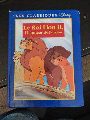 Livre le roi lion 2, l honneur de la tribu