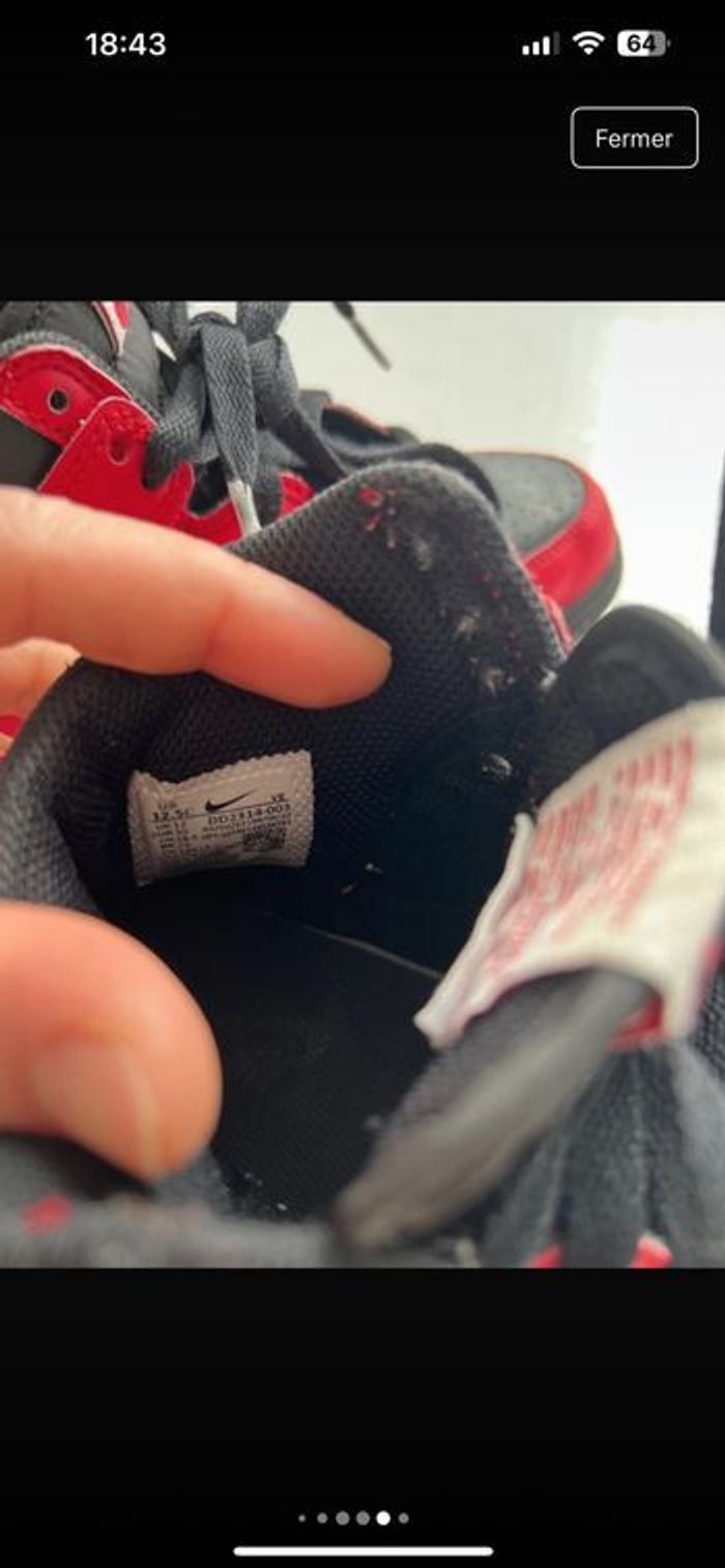 Baskets Nike pour enfants taille 30 en très bon état - photo numéro 7