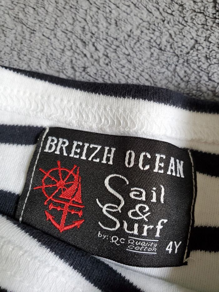 Lot 2 t-shirts 4 ans - photo numéro 3