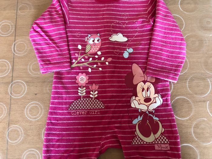 Pyjama 1 pièce bébé fille. Minnie. 18 mois - photo numéro 3