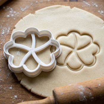Emporte-pièce Fleur Tourbillon - Découpoir Pâtisserie Biscuit Sablé Pâte à sucre