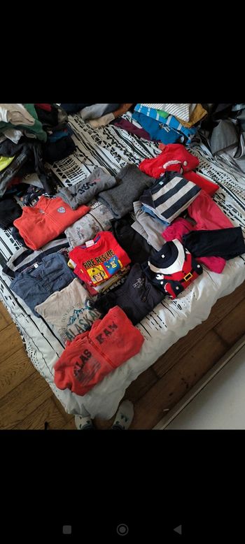 Gros lot vêtements garçon taille 5 ans