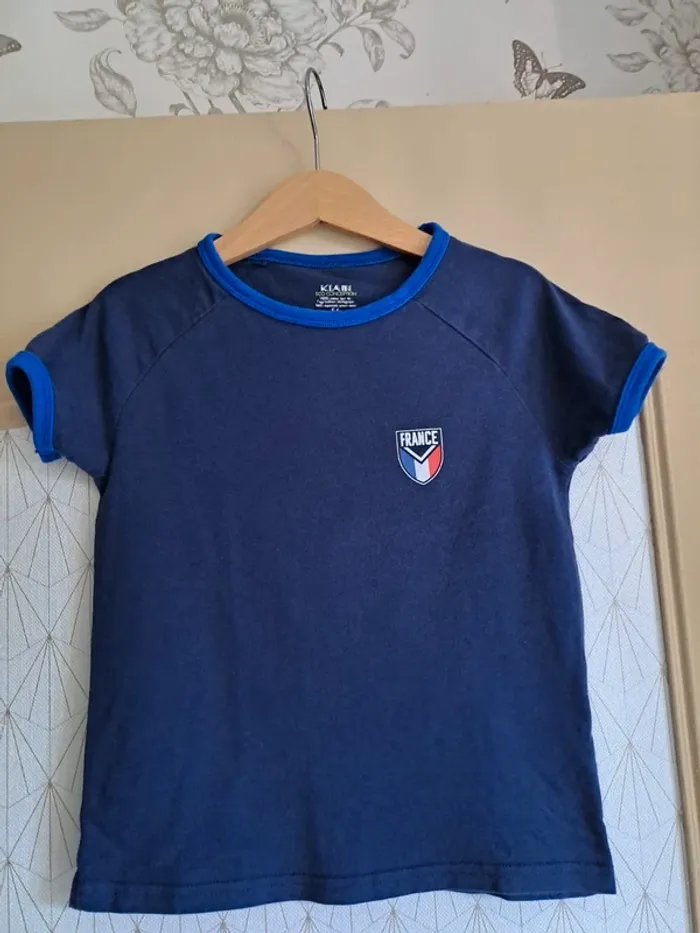 T-shirt garçon kiabi bleu 10 équipe de France 5 ans comme neuf
