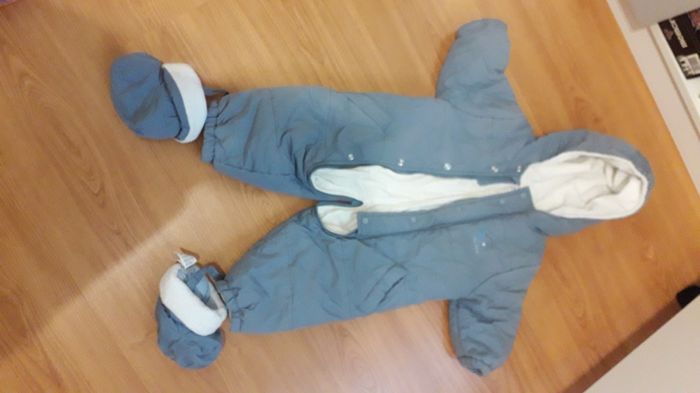 Combinaison pilote 9 mois - photo numéro 2