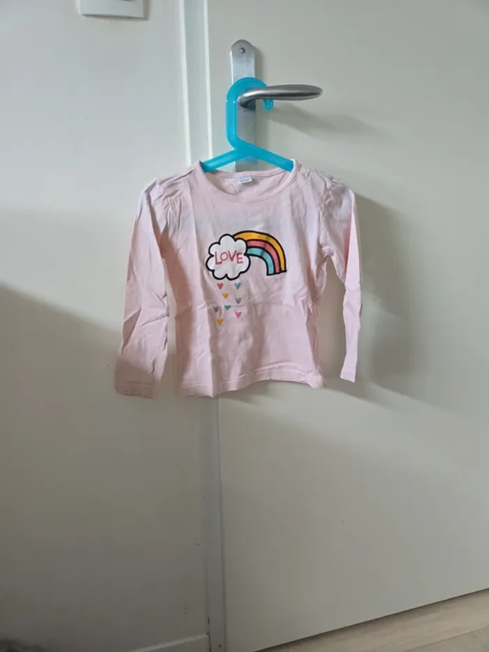 T-shirt fille manches longues taille 3ans