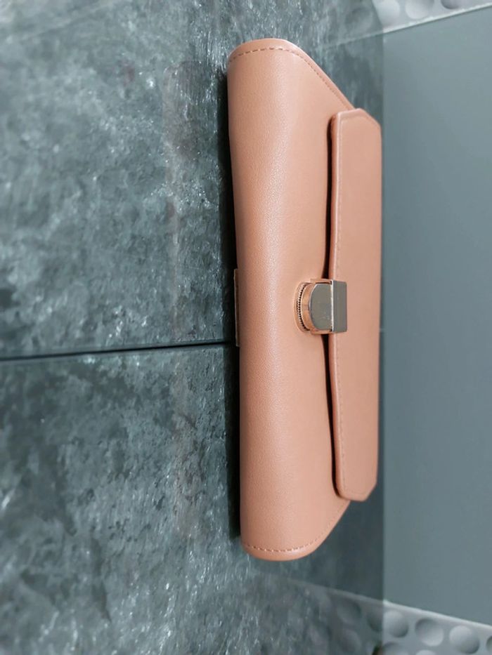 Portefeuille - photo numéro 4