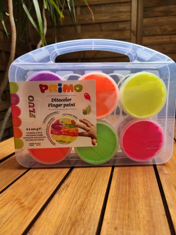 peinture a doigt fluo