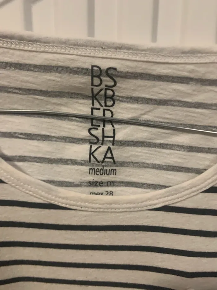 tee shirt bershka - photo numéro 3