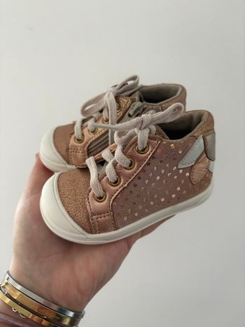 Bottines à lacets pailletées