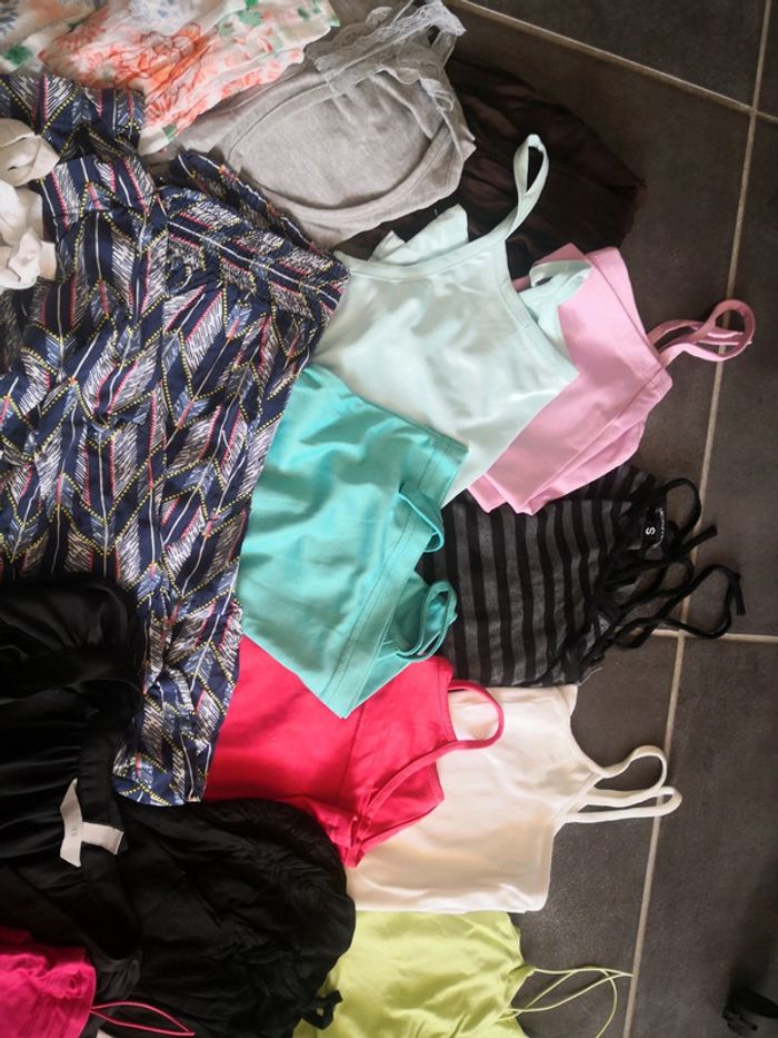 Gros Lot de vêtement femme 57 pièces - photo numéro 16