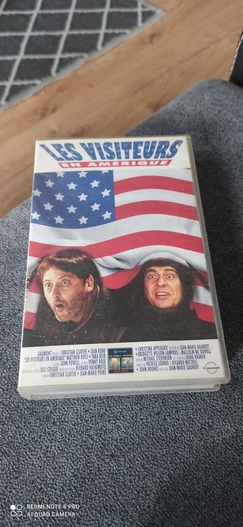 Cassette video les visiteurs en amerique