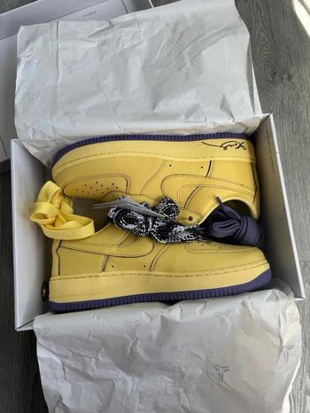 Nike Air Force 1 Kobe Bryant  jaune 41