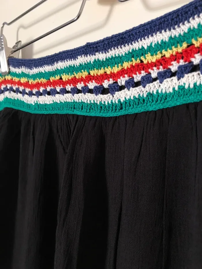 Jupe longue IKKS noire avec broderies taille S - photo numéro 4