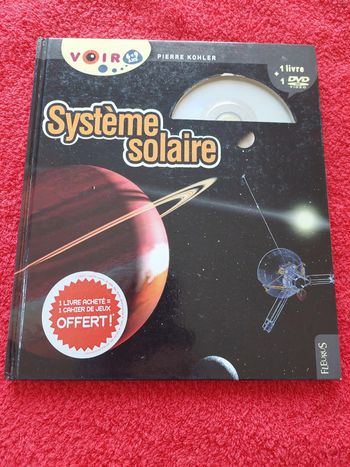 Livre avec CD système solaire