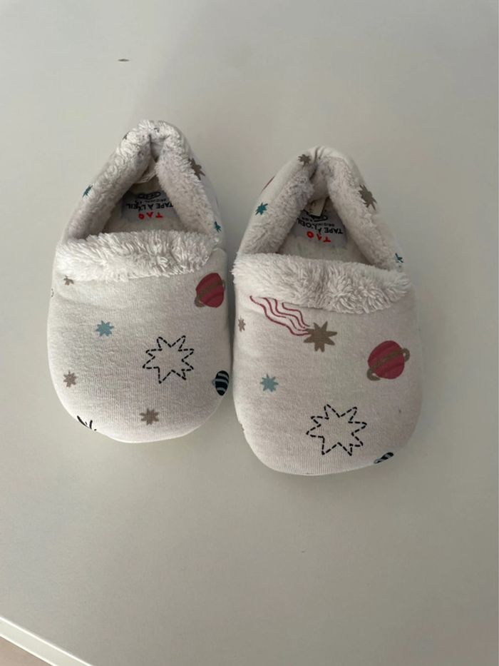 Chaussons taille 26-27