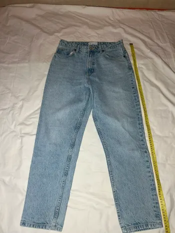 Jean coupe droite Zara