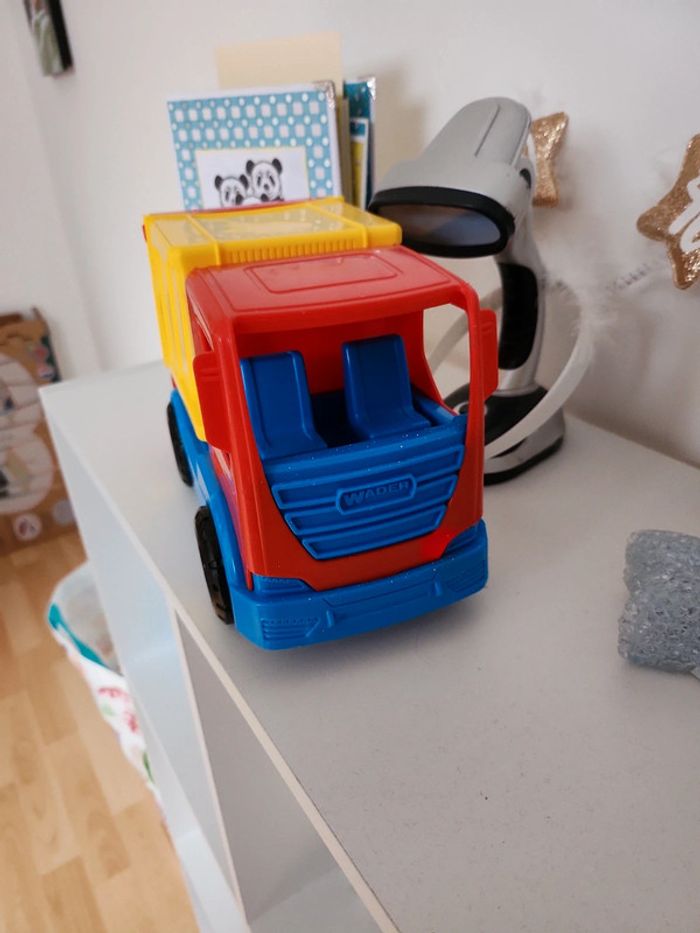Jouet camion de poubelle - photo numéro 2
