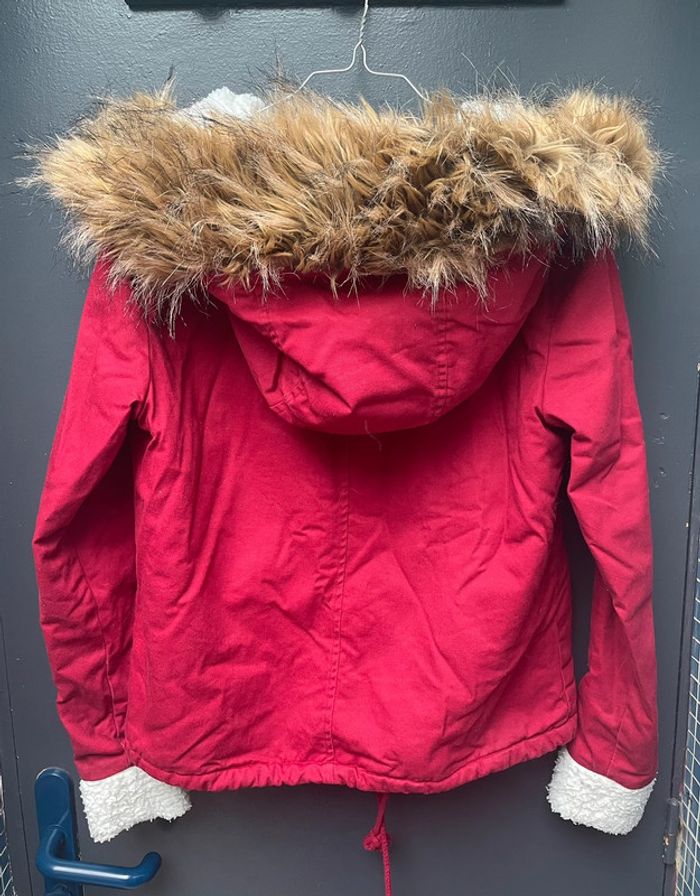 Manteau rouge - photo numéro 2