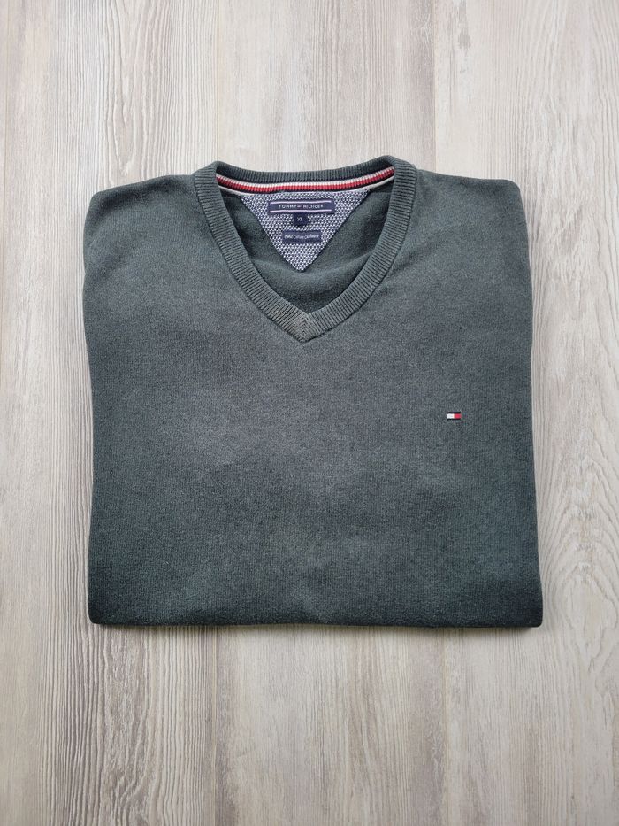 Pull vert foncé Tommy Hilfiger – col V – coton/cachemire – taille XL – excellent état
