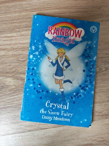 Rainbow Magic, Crystal the Story Fairy by Daisy Meadows, livre en anglais 