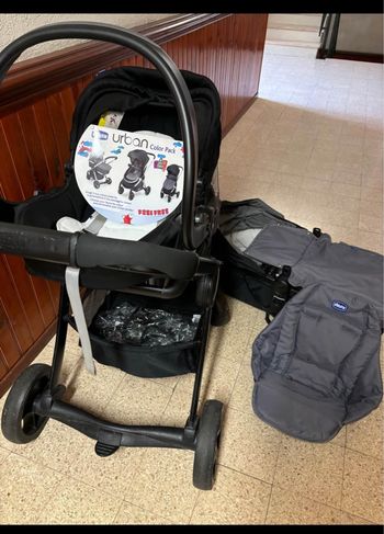 Poussette chicco 3 en 1 