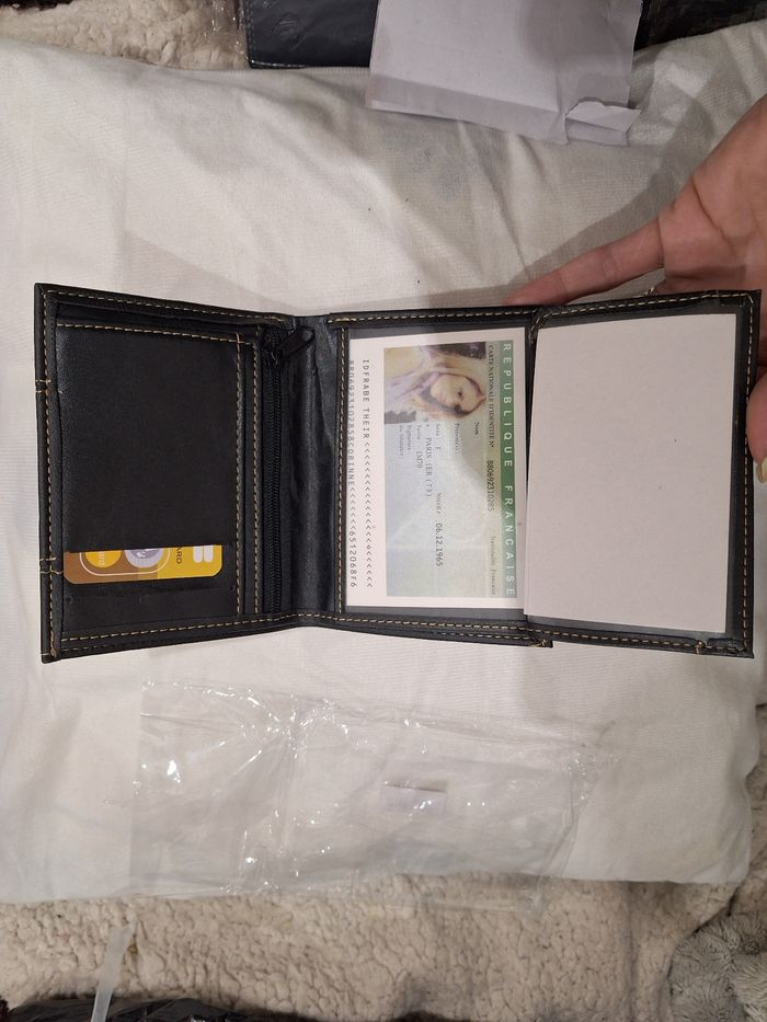 Porte feuille - photo numéro 3