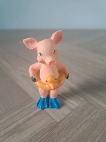 Figurine cochon plongeur