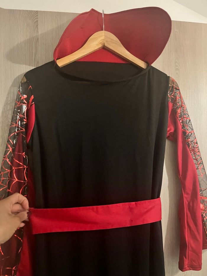 Costume vampire enfant – 10/12 ans 🧛♂️🖤 - photo numéro 4