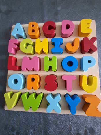 Puzzle Lettre de l'alphabet en bois 