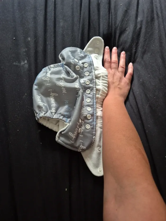 Couche lavable bébé marque pampers - photo numéro 5