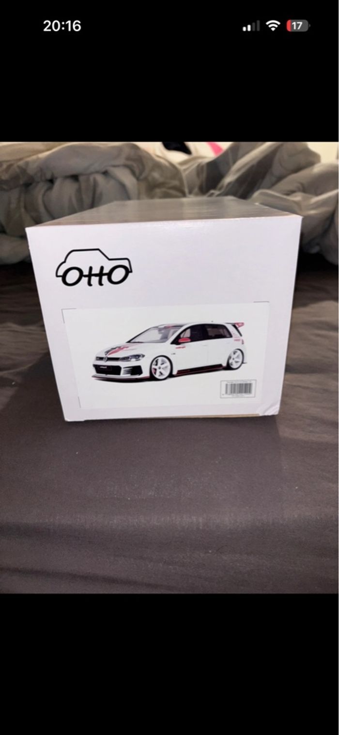 Voiture 1:18 - photo numéro 7