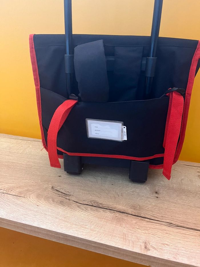 Cartable à roulette - photo numéro 4