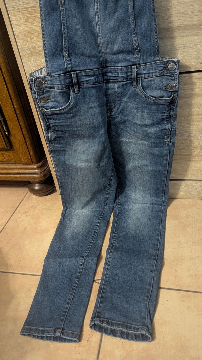 Salopette jean - photo numéro 2