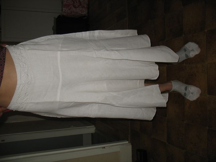 JUPE MI LONGUE BLANCHE "H&M" - TAILLE 38 - n°05 - photo numéro 5