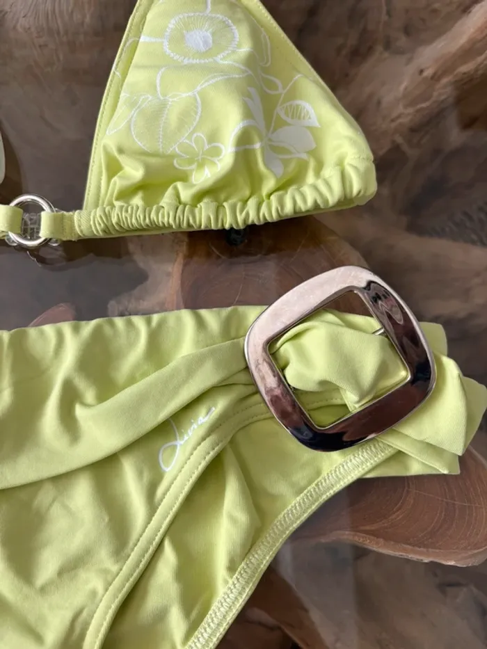 Maillot de bain 2 pièces Livia vert fleurs boucle - photo numéro 3