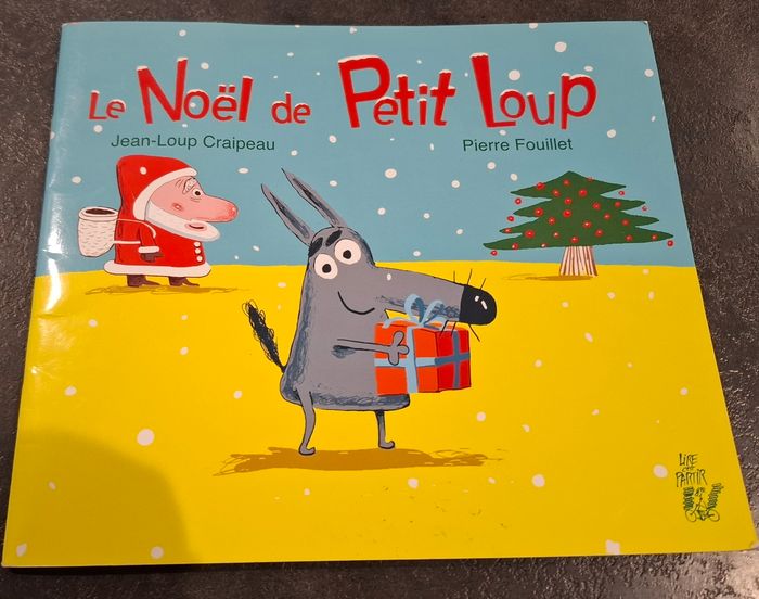Livre enfant “Le Noël de Petit Loup” - photo numéro 1