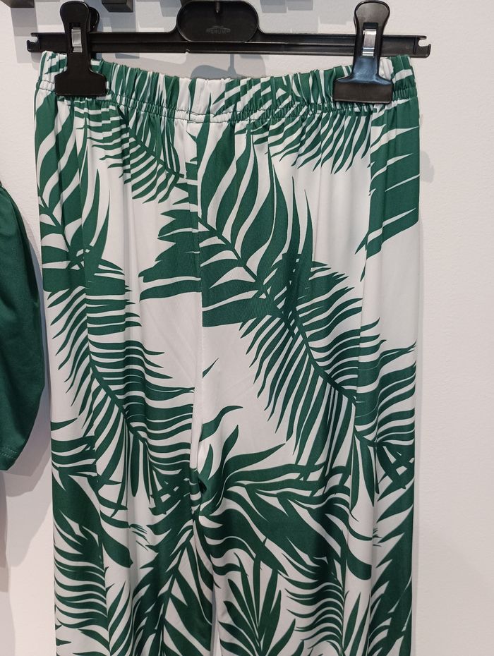 Ensemble t-shirt+ pantalon - photo numéro 3