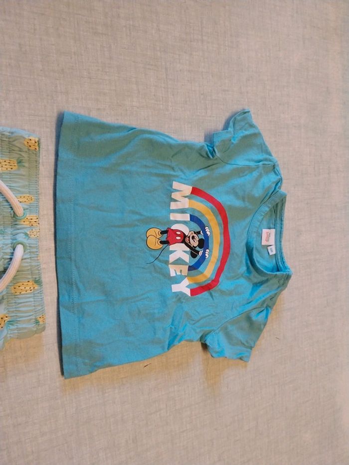 Tee-shirt + short - photo numéro 2