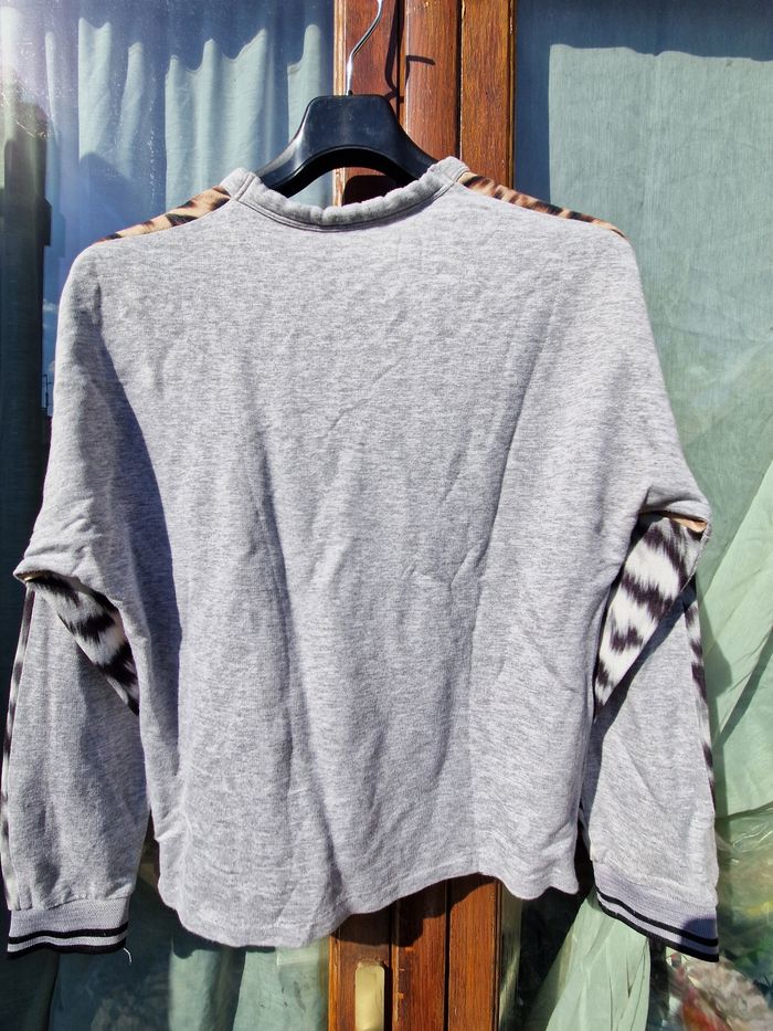 Pull léger manches longues motifs léopard - photo numéro 3