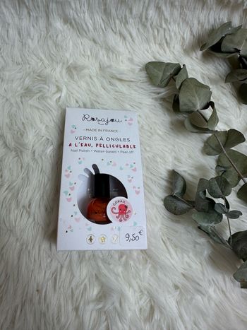 Vernis à l’eau coloris corail  Rosajou