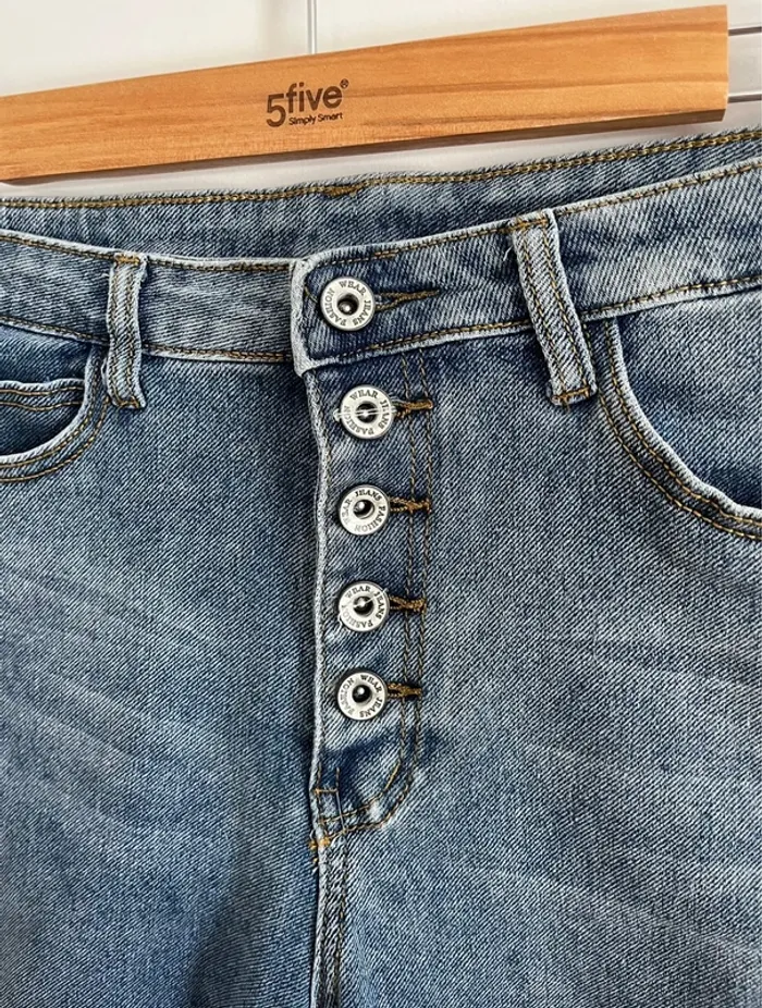 Short en jean bleu taille haute - photo numéro 4