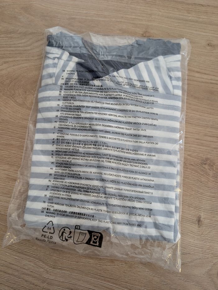 Tee-shirt - photo numéro 2